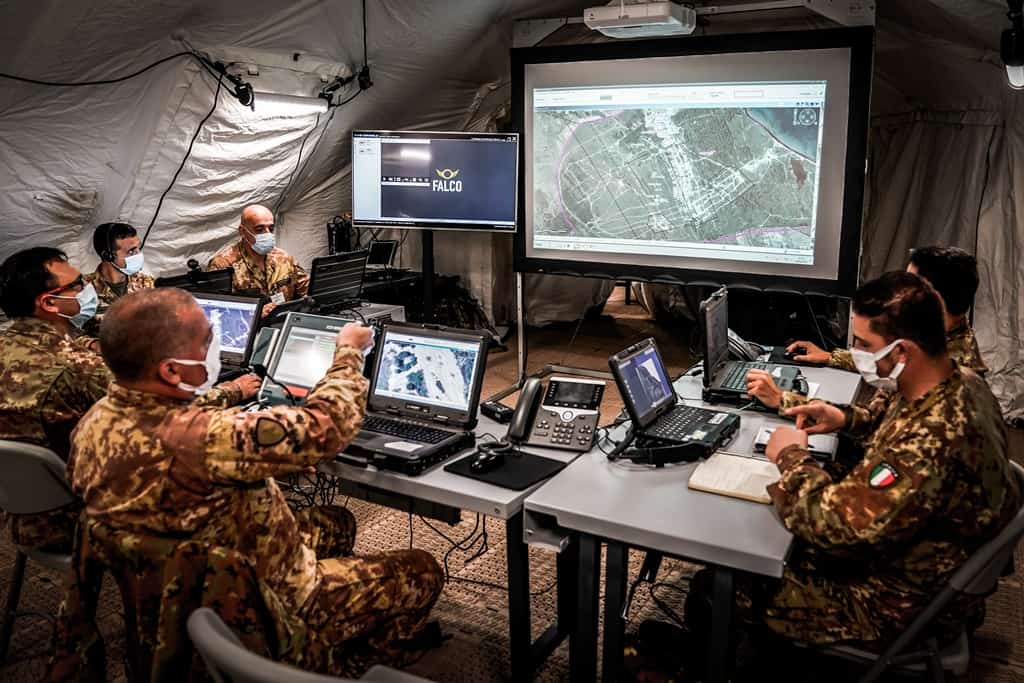 1. POSTO COMANDO DIGITALIZZATO SU TENDA