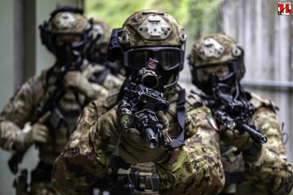 1° reggimento carabinieri paracadutisti "Tuscania"