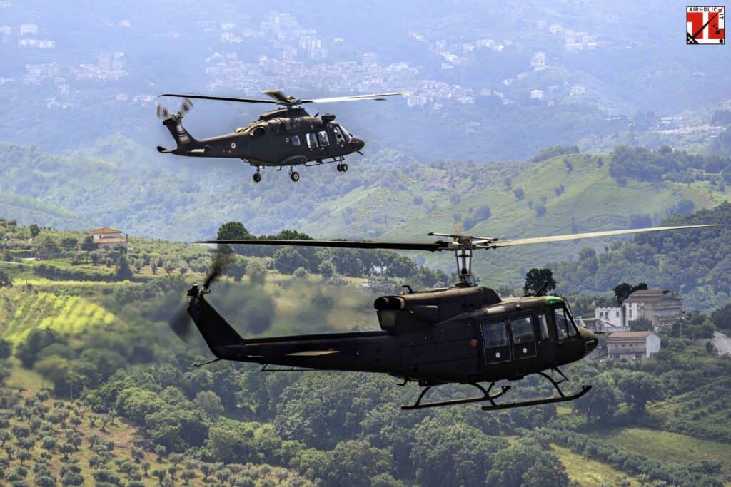 UH-169B 2 rgt AVES Sirio