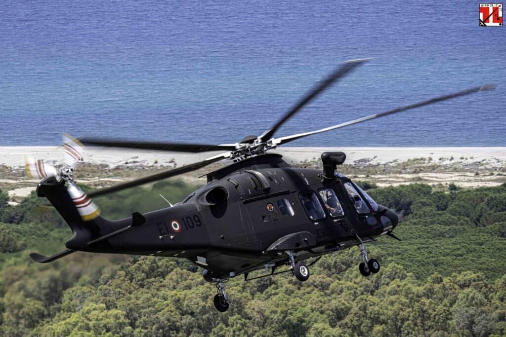 UH-169B 2 rgt AVES Sirio