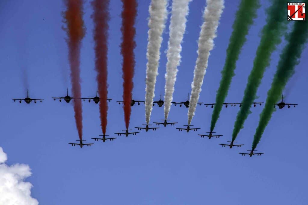 Calendario esibizioni frecce tricolori