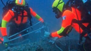 Aerosoccorritori AM durante recupero di relitti in mare