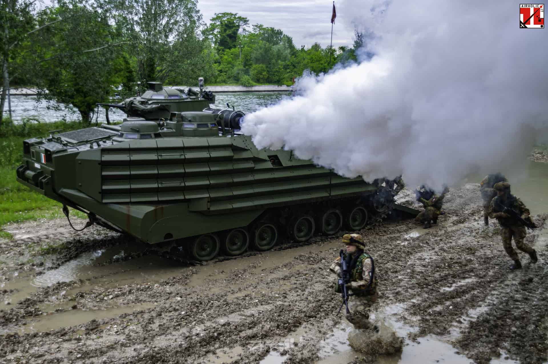 Mezzi anfibi militari hotsell