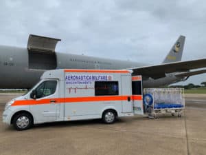 Donazione-ambulanza-da-Leonardo-ad-AM_1