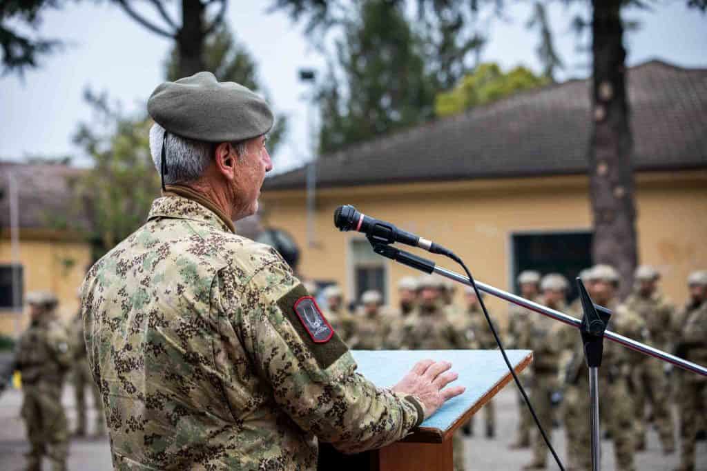 Intervento del Comandante del COMFOSE durante la cerimonia