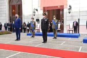 Foto 3. Il Ministro della Difesa, On. Lorenzo Guerini, il Capo di SMD, Generale Enzo Vecciarelli,il Capo di SME cedente, Gen.C.A. Salvatore Farina