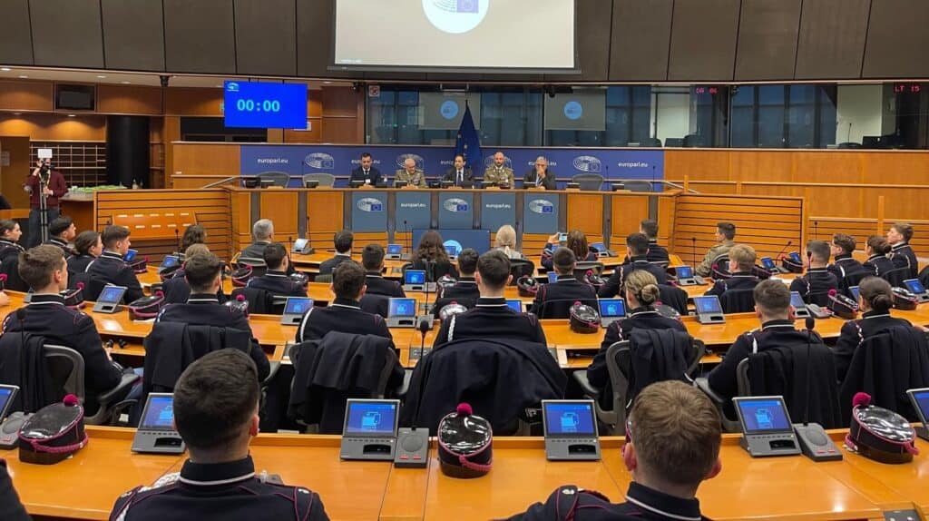 Foto 7 Momento della visita al Parlamento Europeo