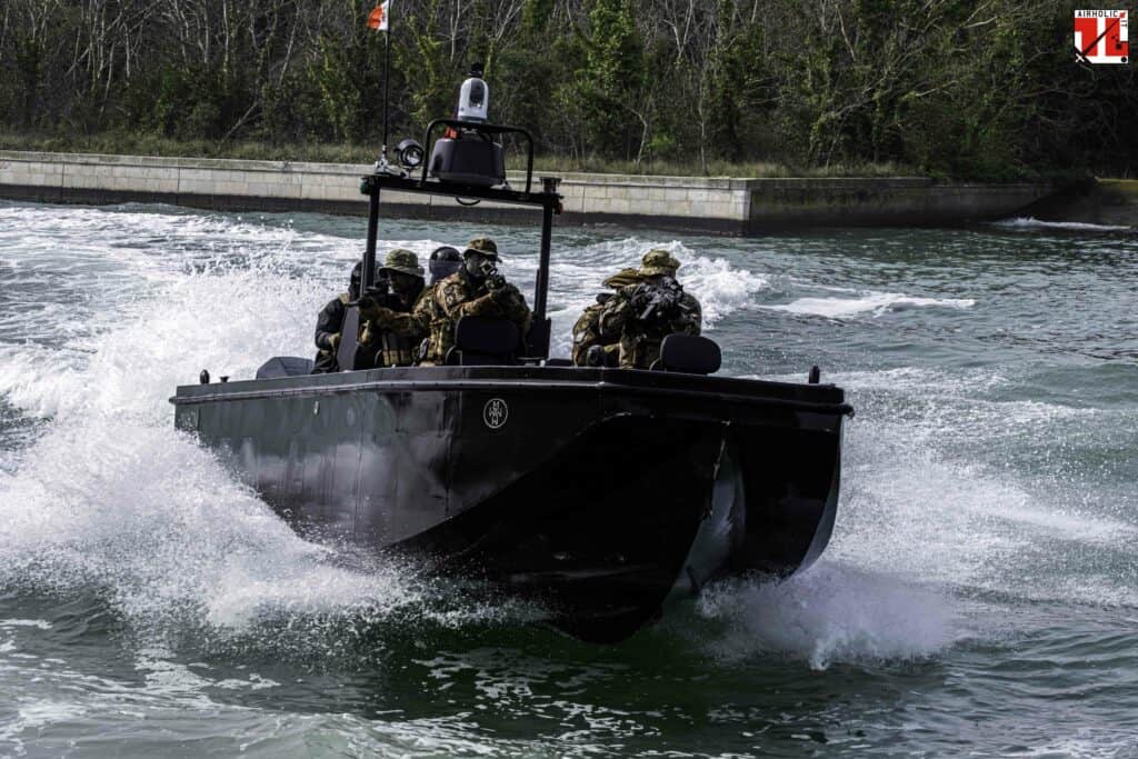 RECON_DSF3842_copia