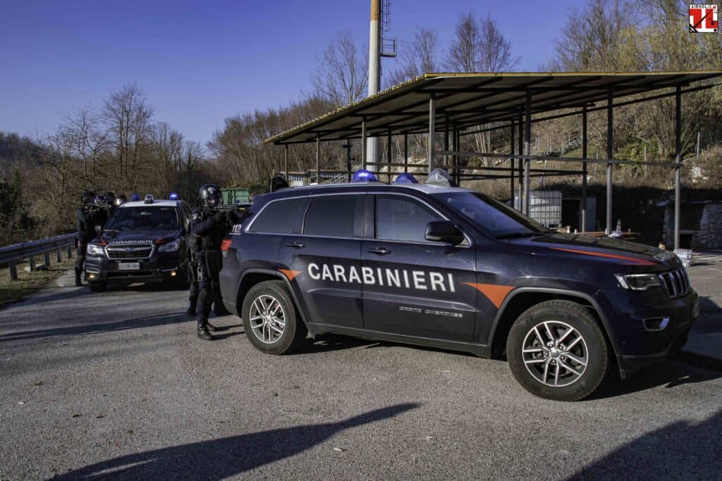 Subaru Forester e Jeep Gran Cherokee API e SOS