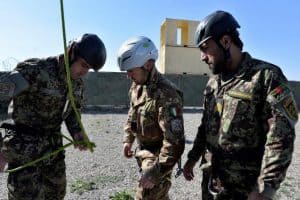 a063922e-d4e5-4e38-8fe6-e40b384c8c35rs afghanistan - 4 addestramento pratico alla conoscenza dei nodi di legaturaMedium